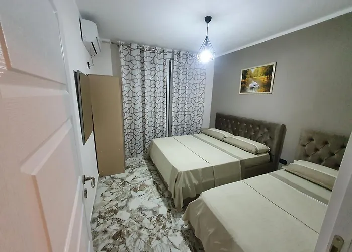 Leonard's Shengjin Apartament