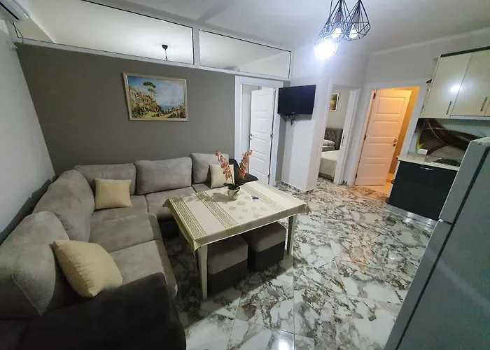 Leonard's Shengjin Apartament
