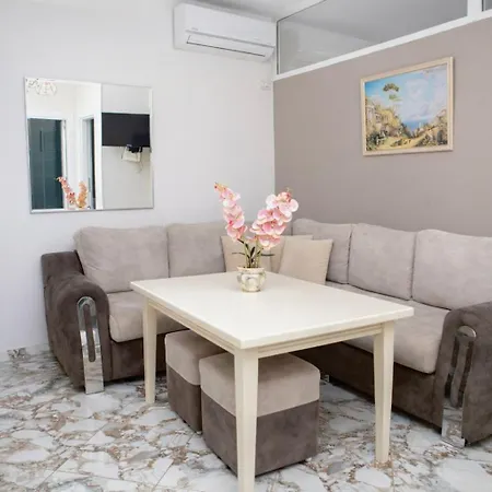 Apartament Leonard's Shengjin